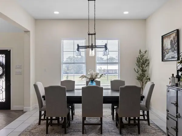 117 Coyote Cave Lane, Alvord, TX 76225