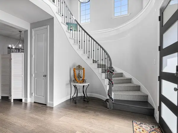 1606 Evening Primrose Drive, Mansfield, TX 76063