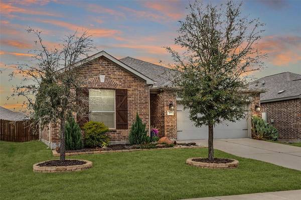 215 Ivan Court,  Anna,  TX 75409