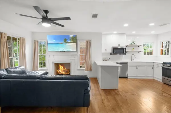 2219 Carnes Street, Dallas, TX 75208