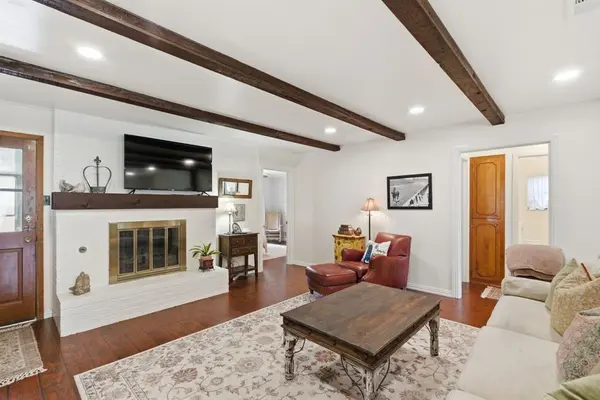 807 Keller Avenue, Benbrook, TX 76126