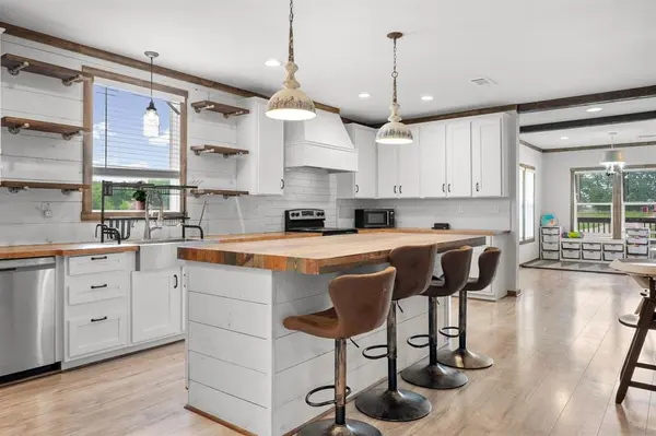 4684 County Road 4506, Commerce, TX 75428