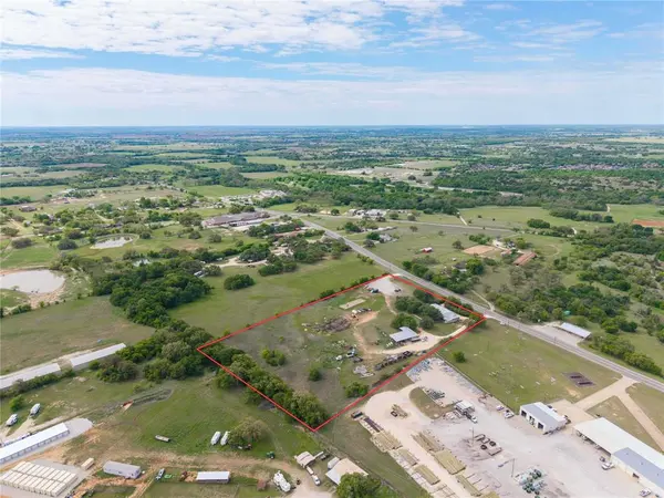 1025 S US Highway 281, Stephenville, TX 76401