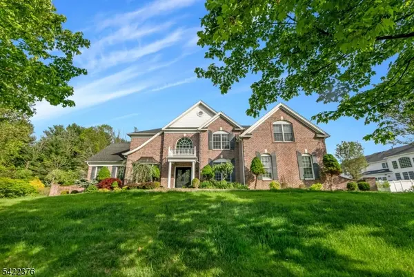 4 Greenbriar Ct, Mount Olive Twp., NJ 07836