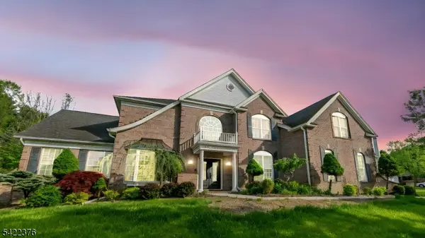 4 Greenbriar Ct, Mount Olive Twp., NJ 07836