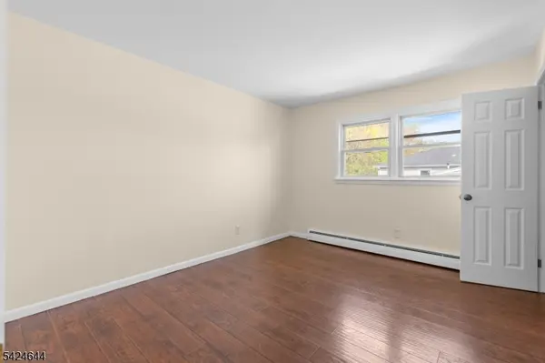 119 Church St, Lodi Boro, NJ 07644