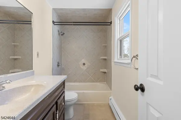 119 Church St, Lodi Boro, NJ 07644