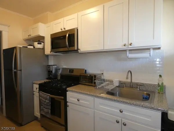 199 E Main St #1, Somerville Boro, NJ 08876