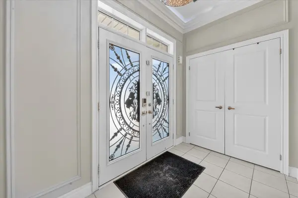 35 Mohandas DR, Markham, ON L3S 0E5