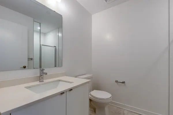 1440 Clarriage CT #308, Milton, ON L9T 2X5