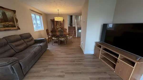 6387 Riall ST, Niagara Falls, ON L2J 1Z4