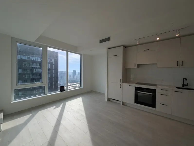 1 Quarrington LN #3301, Toronto C13, ON M3C 0S4