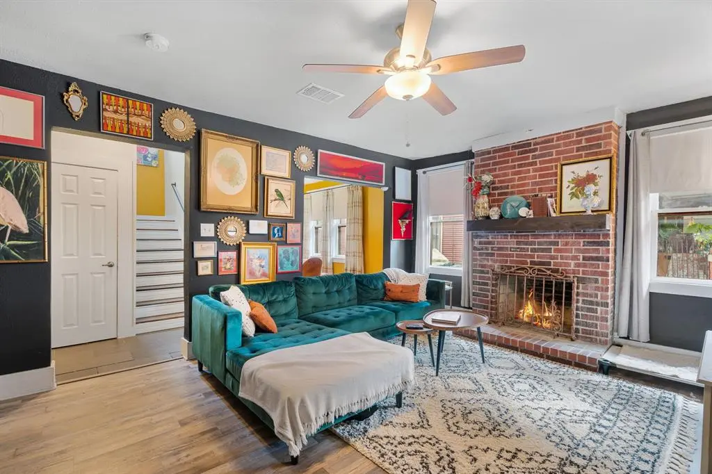 1120 E Terrell Avenue, Fort Worth, TX 76104