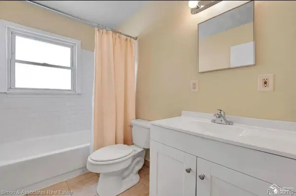 2357 Fisher ST, Melvindale, MI 48122