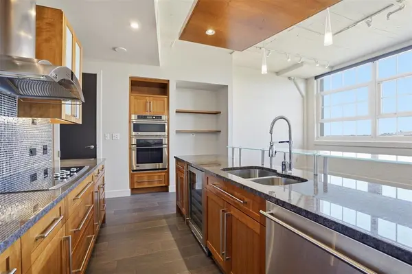 2600 W 7th Street #2644, Fort Worth, TX 76107