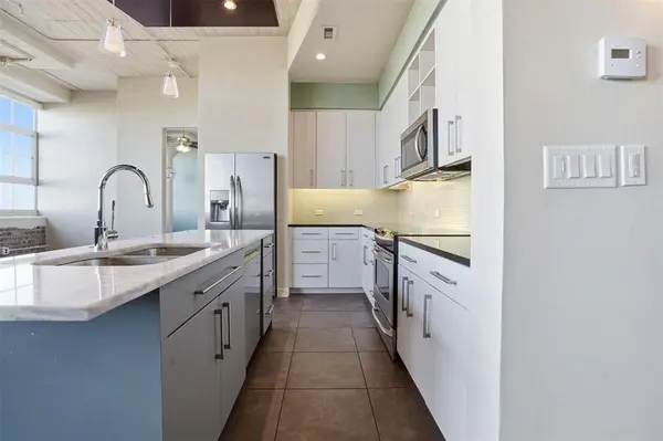 2600 W 7th Street #2508, Fort Worth, TX 76107