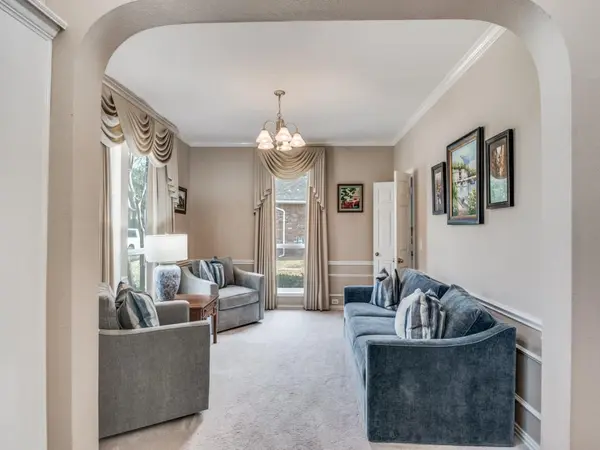 2006 Hillside Drive, Rowlett, TX 75088