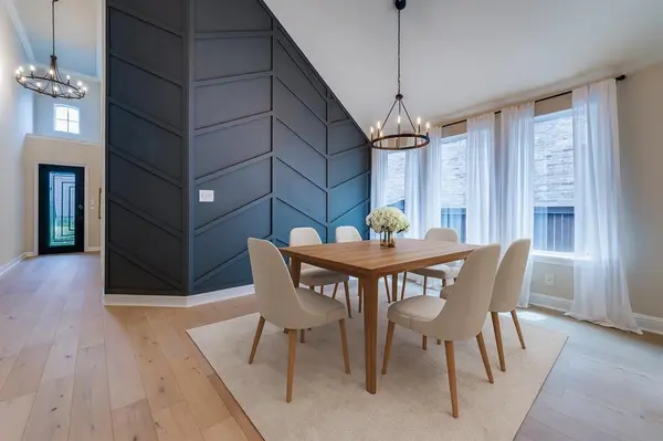 900 Southern Hills Way, Aubrey, TX 76227