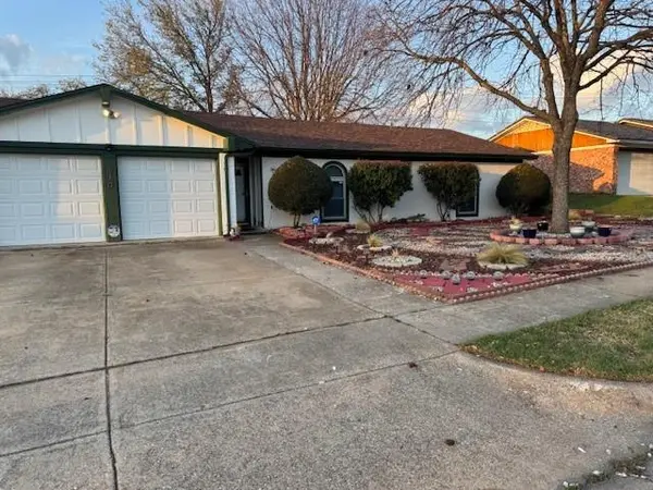 1825 SCHUMAC, Bedford, TX 76022