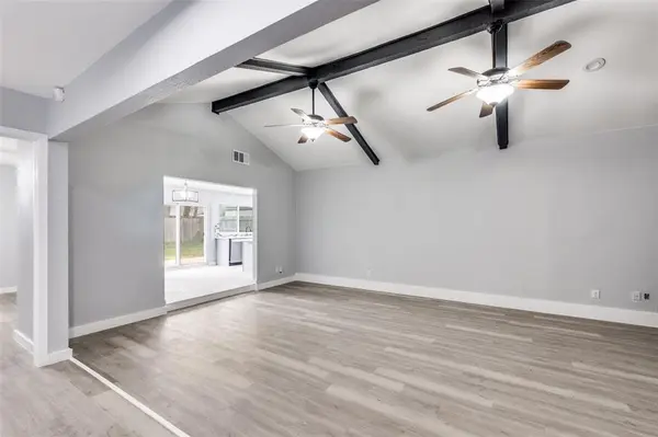 2006 Elmridge Drive, Arlington, TX 76012