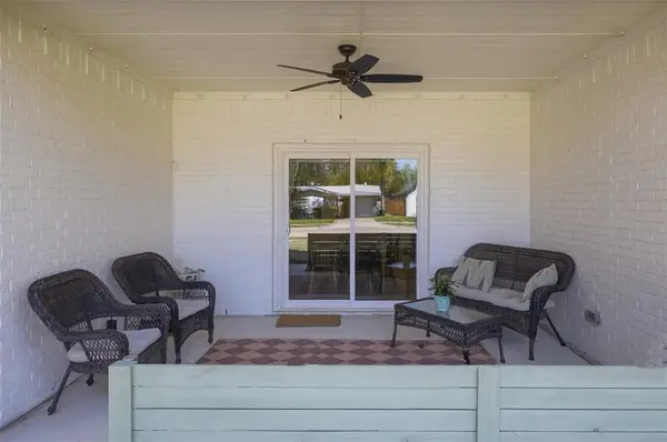 5837 Straley Avenue, Westworth Village, TX 76114