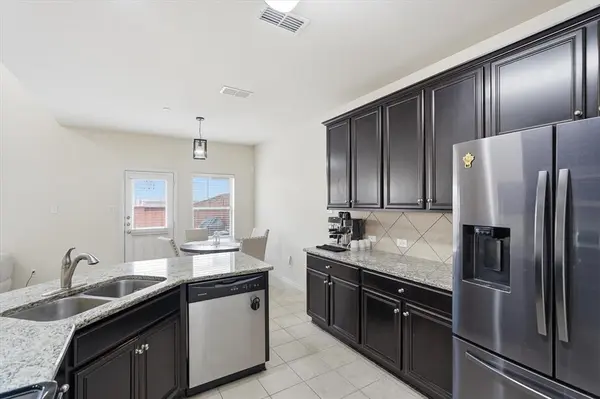 6612 Rutherford Road, Plano, TX 75023