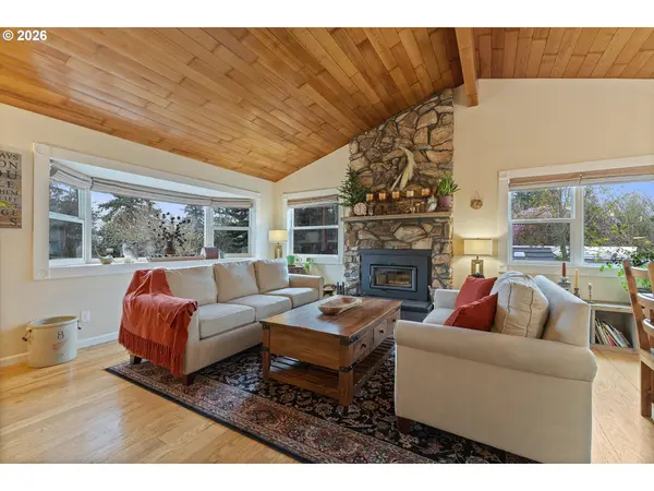 9600 SE TOWER DR, Damascus, OR 97089