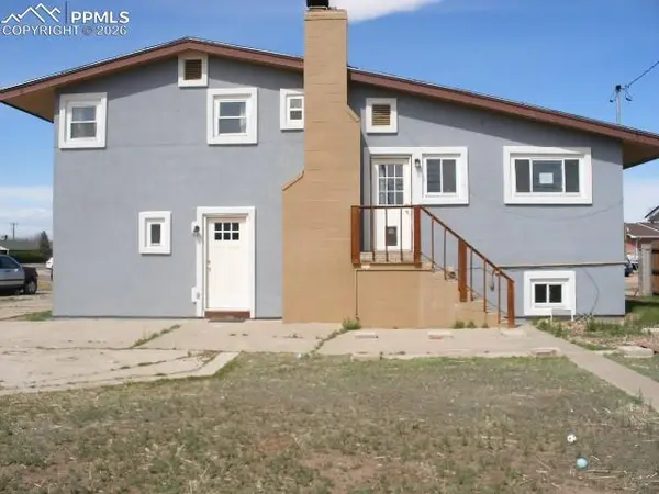 46 Radcliff LN, Pueblo, CO 81005