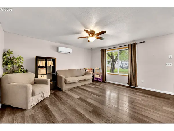 5011 NE 151ST AVE, Vancouver, WA 98682