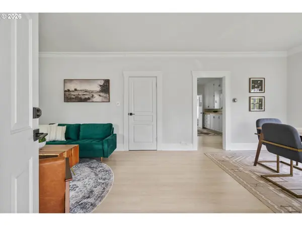 7567 N GILBERT AVE, Portland, OR 97203