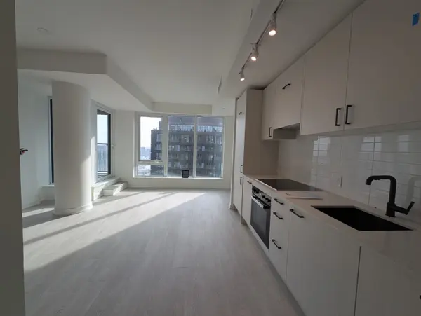 1 Quarrington LN #3301, Toronto C13, ON M3C 0S4