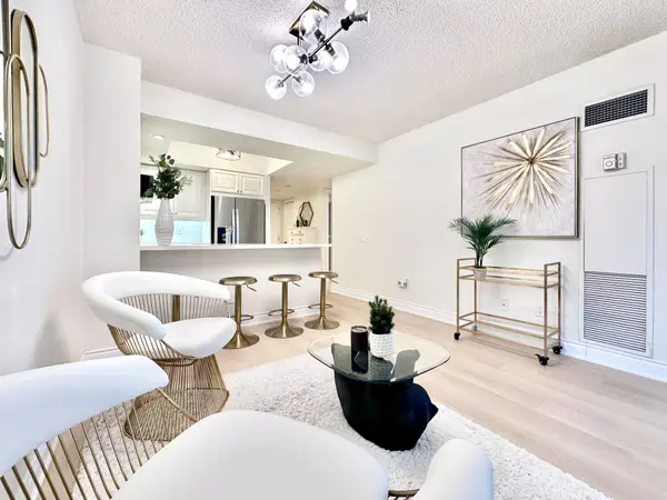 15 Northtown WAY #521, Toronto C14, ON M2N 7A2