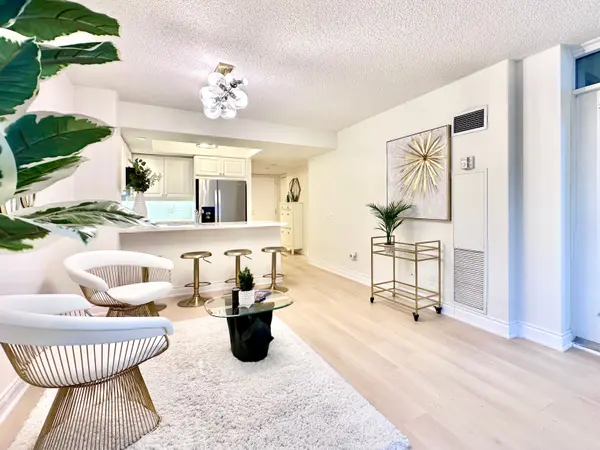 15 Northtown WAY #521, Toronto C14, ON M2N 7A2