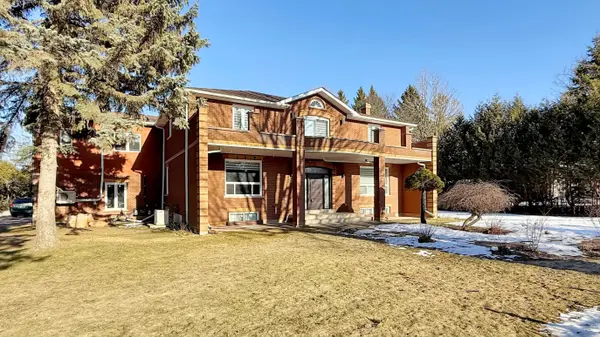 59 Centre RD, Uxbridge, ON L9P 1B5