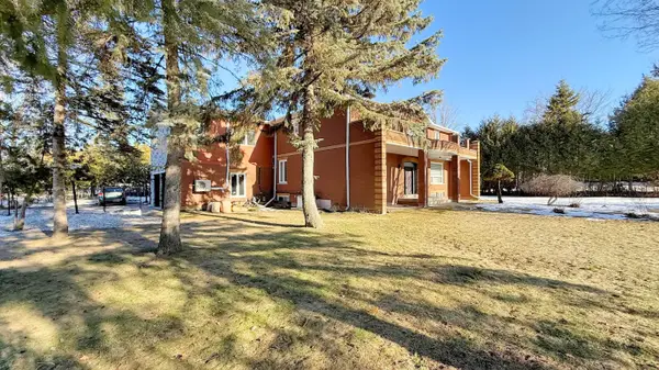 59 Centre RD, Uxbridge, ON L9P 1B5