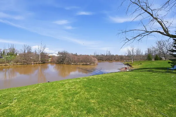 3033 Townline RD #512, Fort Erie, ON L0S 1S1