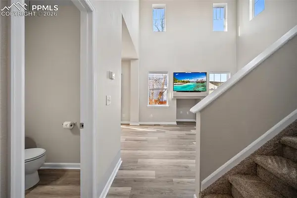 855 Dawn Break LOOP, Colorado Springs, CO 80910