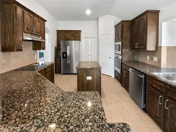 7108 Brekenridge Drive, Fort Worth, TX 76179