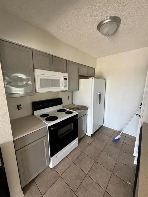 7401 Bogart Drive, North Richland Hills, TX 76180