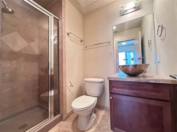 732 Cannen John Lane, Dallas, TX 75204