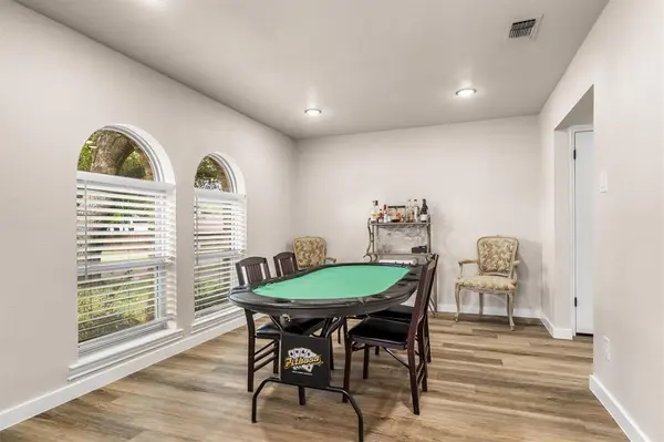 1715 Covemeadow Drive, Arlington, TX 76012