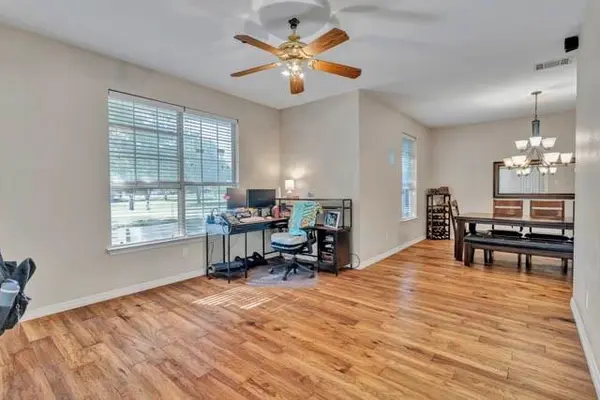 1411 Honeysuckle Ridge Court, Midlothian, TX 76065