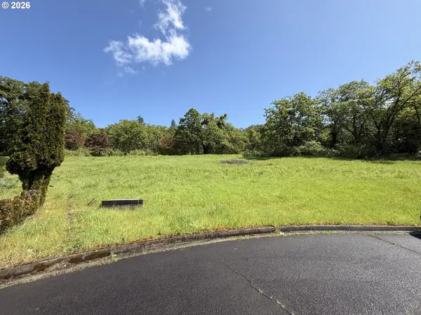 188 NE ATKINSON CT, Roseburg, OR 97470