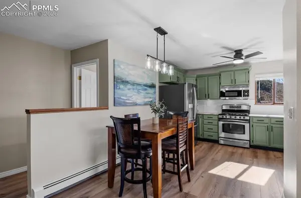 320 Columbine RD, Palmer Lake, CO 80133