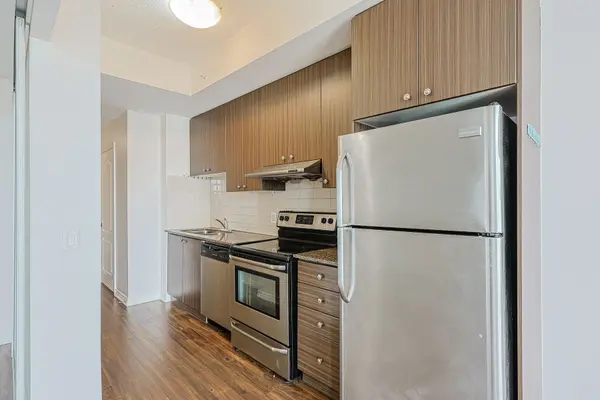 8323 Kennedy RD #323, Markham, ON L3R 5W7