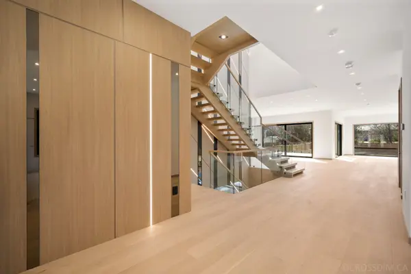 99 Douglas RD, Richmond Hill, ON L4E 3H1