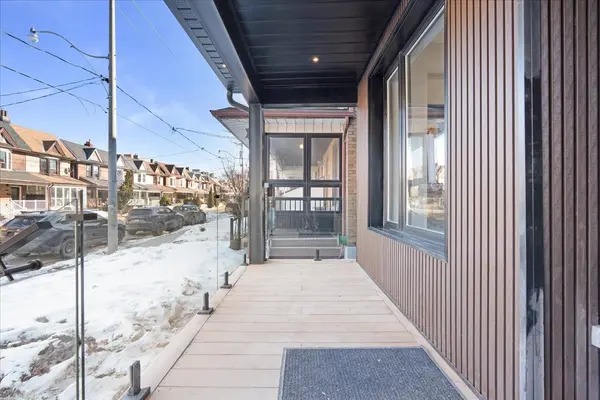 80 Symington AVE, Toronto W02, ON M6P 3W1