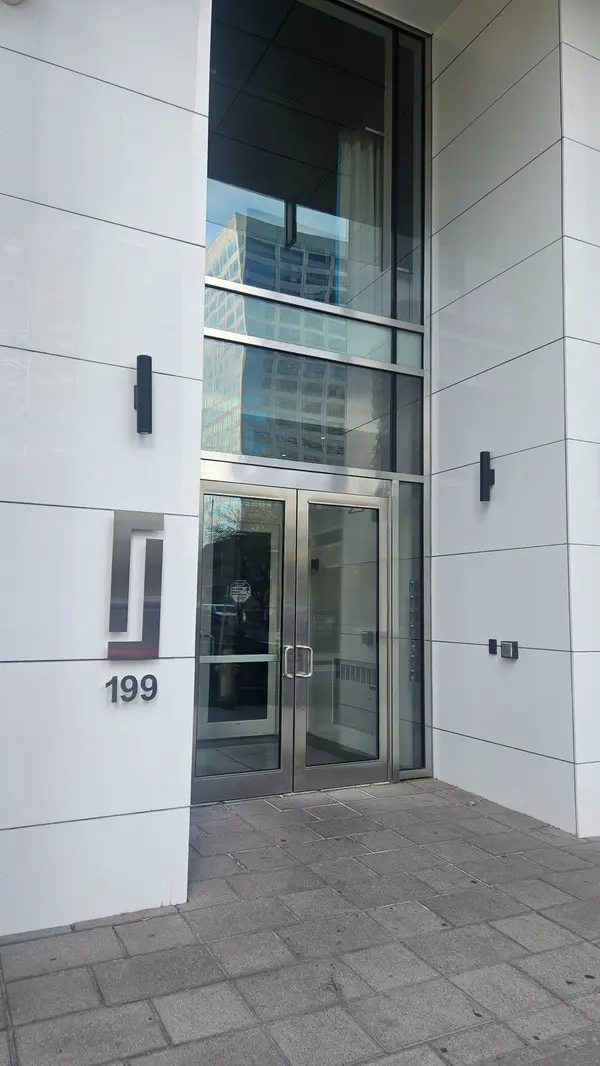 199 Slater ST, Ottawa Centre, ON K1P 0C8