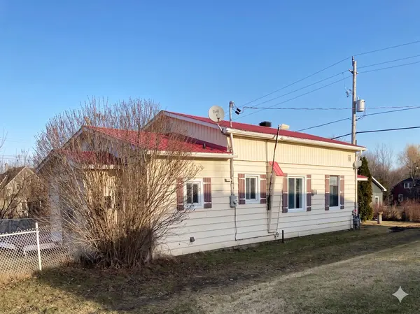 4866 2nd Line RD, South Glengarry, ON K0C 1Z0