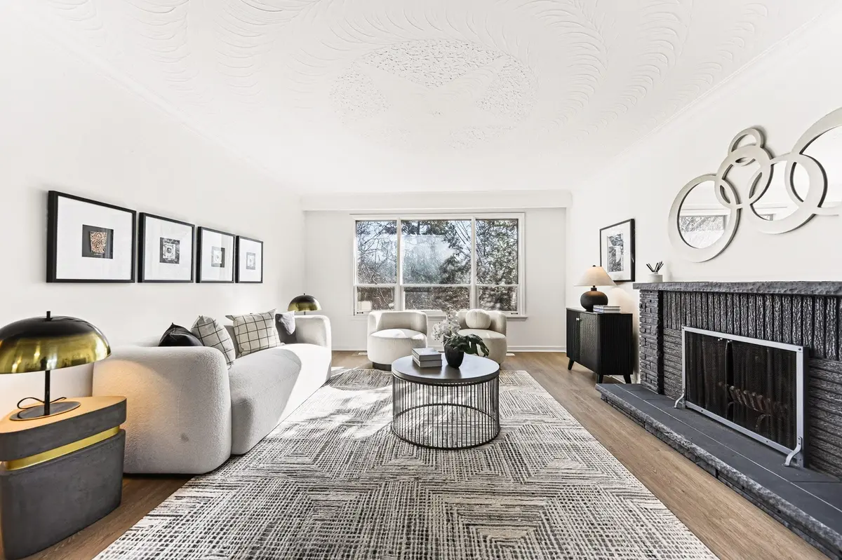 81 Maxome AVE, Toronto C14, ON M2M 3K2